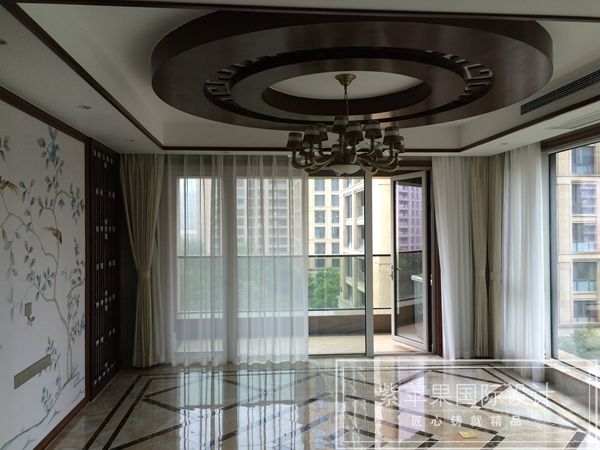 無錫紫蘋果裝飾