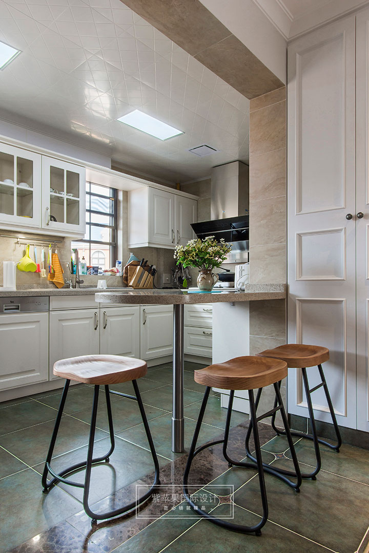 吧臺(tái)設(shè)計(jì)