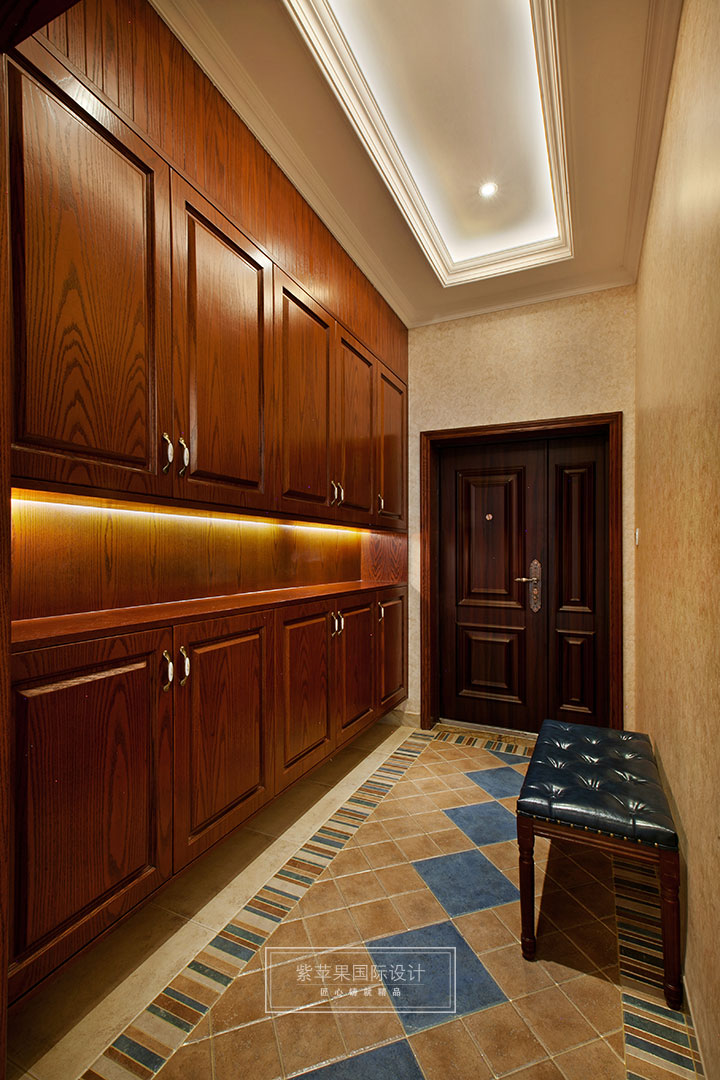 別墅玄關(guān)裝修