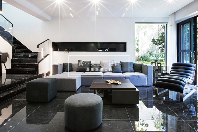 現(xiàn)代風(fēng)格 現(xiàn)代風(fēng)格