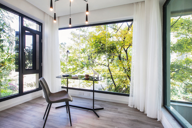 現(xiàn)代風(fēng)格 現(xiàn)代風(fēng)格