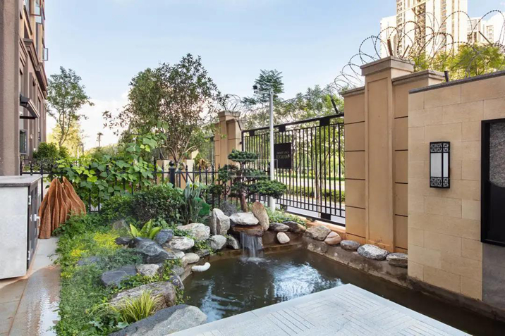 銀海泊岸實(shí)景案例